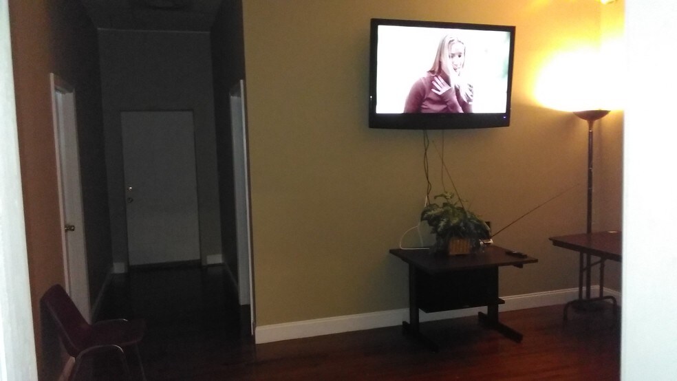 More Photos Of 5 Clusters Ct, Columbia Office For Lease