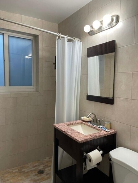 More Photos Of 1420 16th St, Miami Beach Apartments For Sale