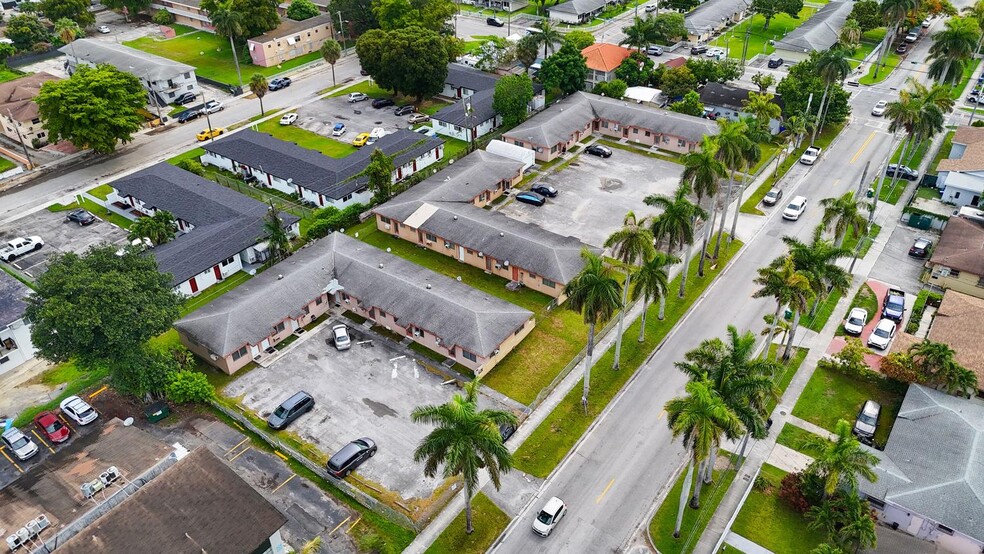 More Photos Of 1915 NW 28th St, Miami Apartments For Sale