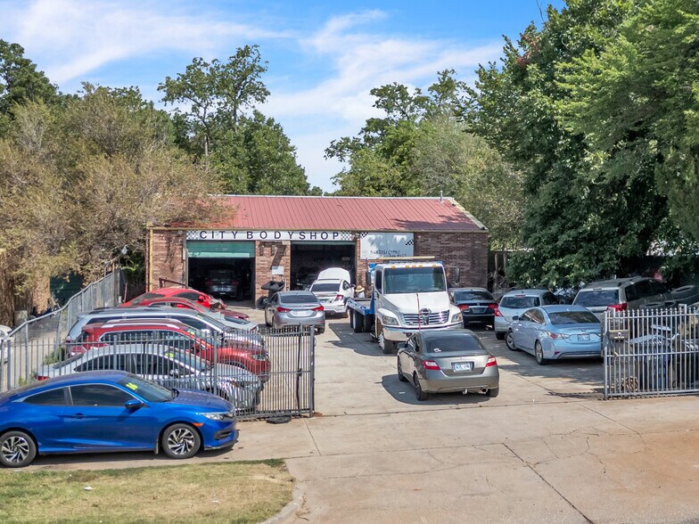 More Photos Of 2359 NW 10th St, Oklahoma City Auto Repair For Sale