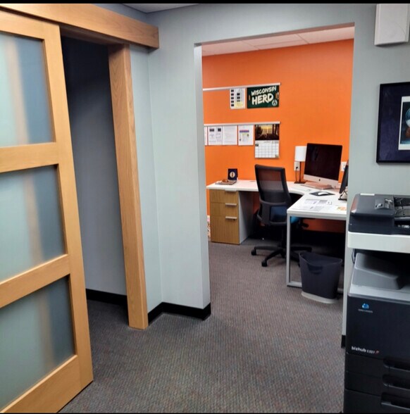 More Photos Of 400 N Richmond St, Appleton Multifamily For Sale