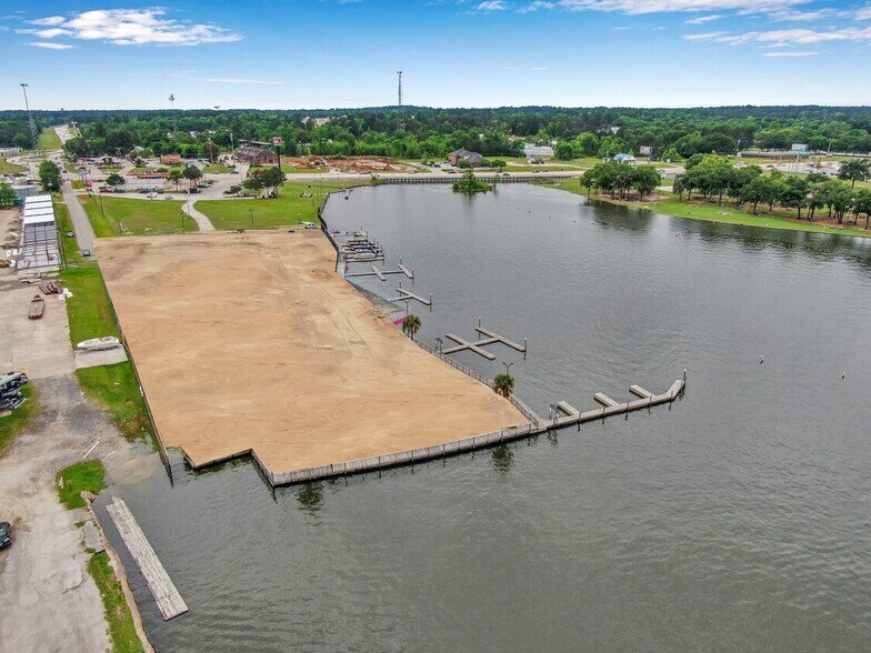 More Photos Of 14632 Highway 105 W, Montgomery Land For Sale