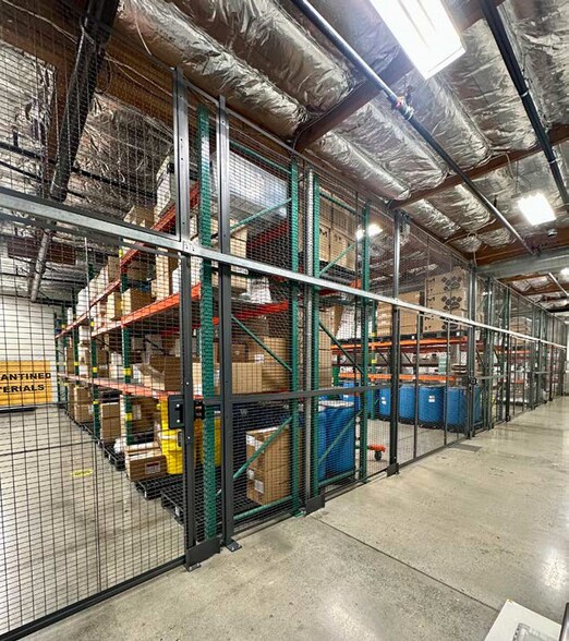 More Photos Of 870 Industrial Rd, San Carlos Flex For Lease