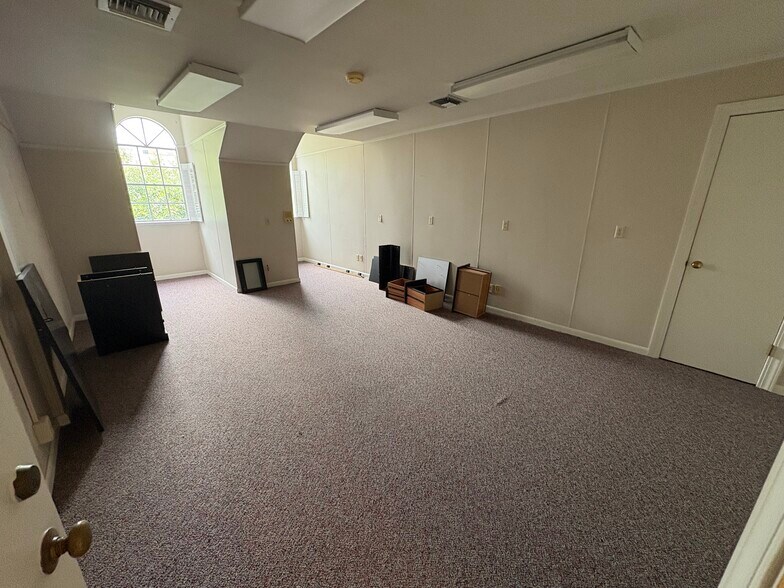 More Photos Of 3939 Houma Blvd, Metairie Medical For Sale