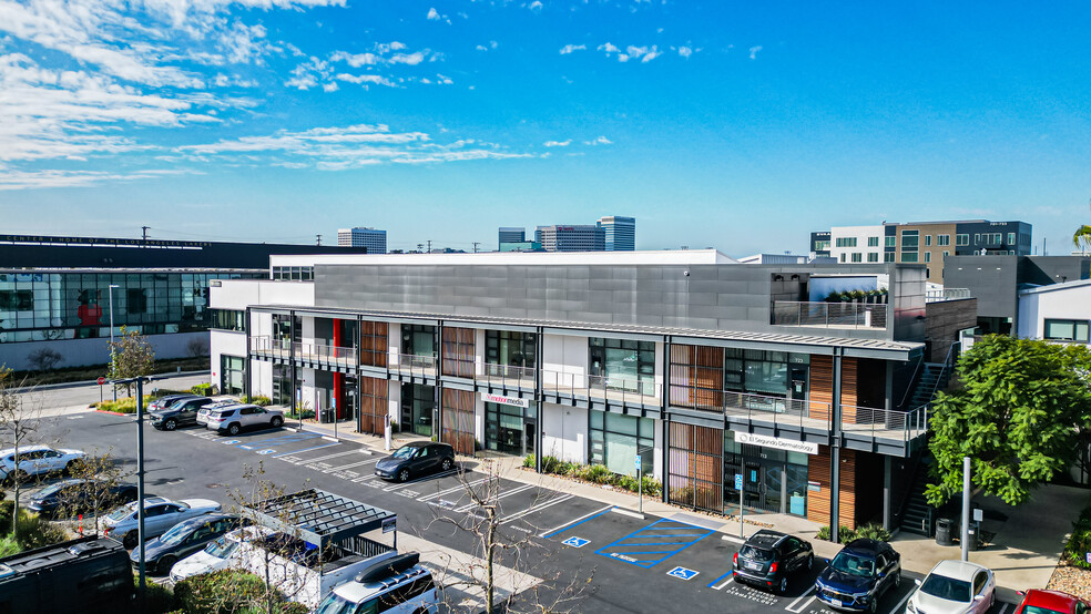 More Photos Of 701-723 N Douglas St, El Segundo Loft Creative Space For Lease