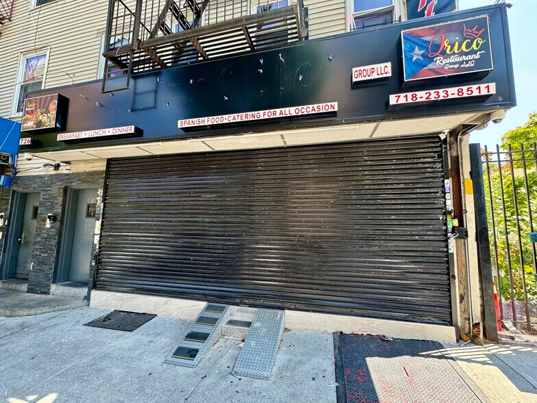 More Photos Of 726-728 Courtlandt Ave, Bronx Restaurant For Lease