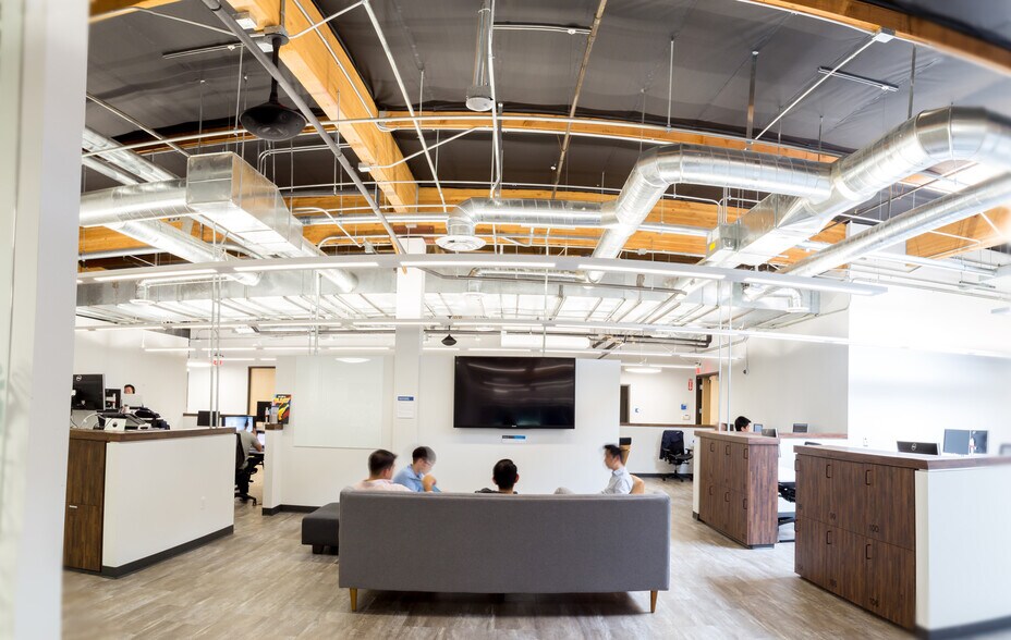 More Photos Of 1400 Montefino Ave, Diamond Bar Office For Sale