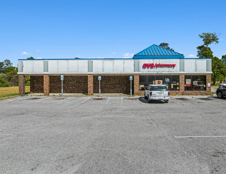 More Photos Of 206 S Main St, Hemingway Drugstore For Sale