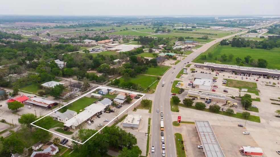 More Photos Of 308 John A Butler, Montgomery Freestanding For Sale