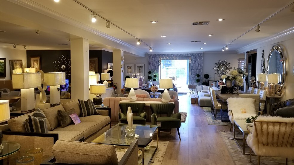 More Photos Of 2881-2891 W Pico Blvd, Los Angeles Storefront Retail Office For Sale