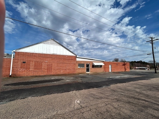 Primary Photo Of 203 E 29th St, Kannapolis Specialty For Sale