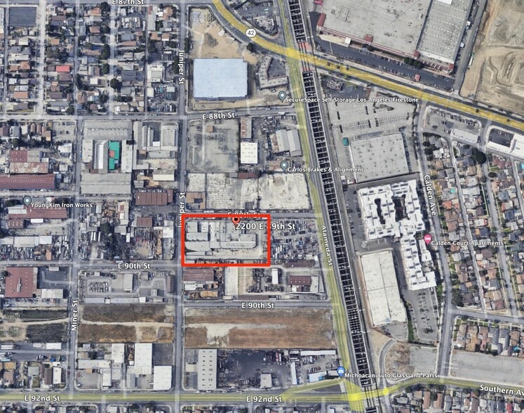 More Photos Of 2200 E 89th St, Los Angeles Land For Sale