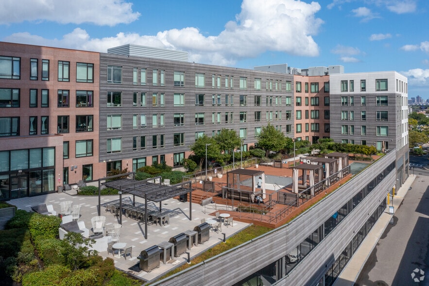 More Photos Of 125 Guest St, Boston Apartments For Lease