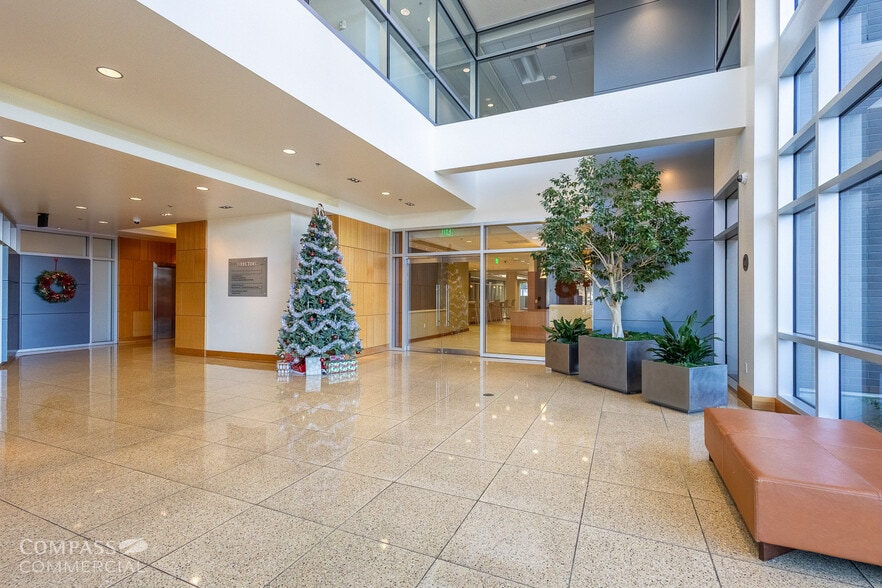 More Photos Of 360 SW Bond St, Bend Office For Lease