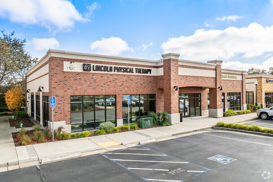 More Photos Of 150 Gateway Dr, Lincoln Office For Sale