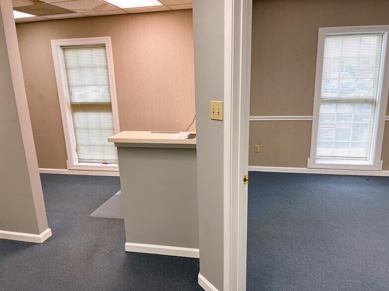 More Photos Of 6555 Stage Rd, Memphis Medical For Sale