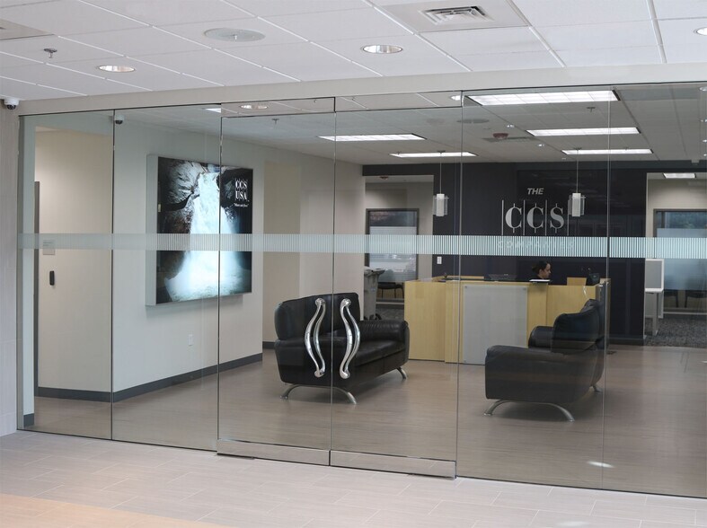 More Photos Of 725 Canton St, Norwood Office For Lease
