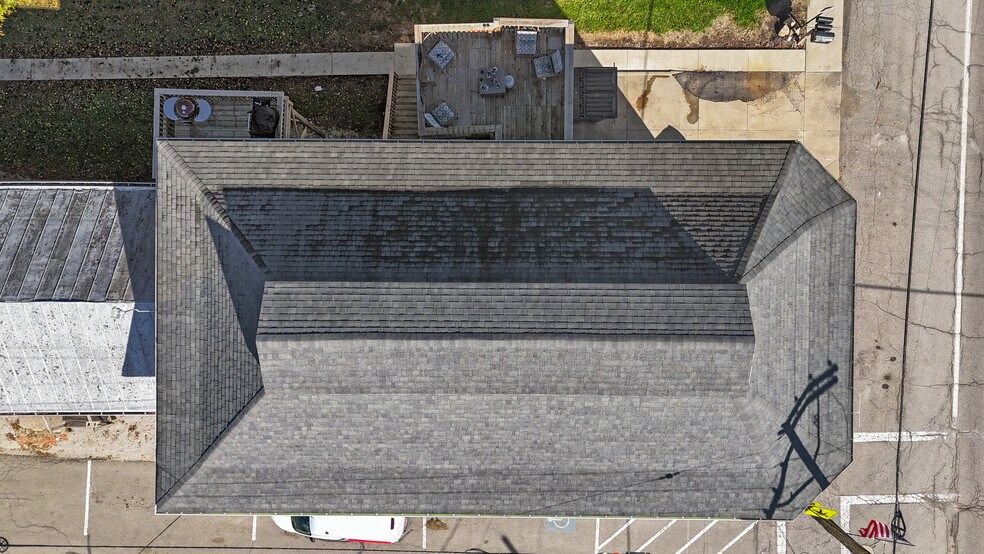 More Photos Of 401 N Main St, Polk General Retail For Sale