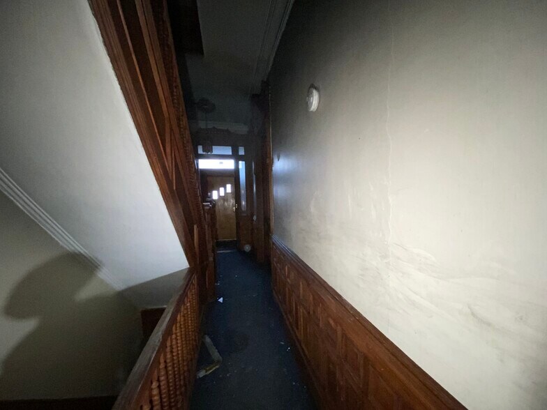 More Photos Of 963 Bergen St, Brooklyn Apartments For Sale