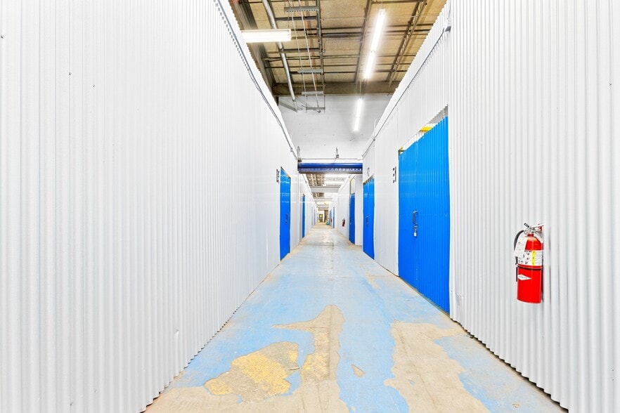 More Photos Of 35 Obrien St, Kearny Manufacturing For Lease