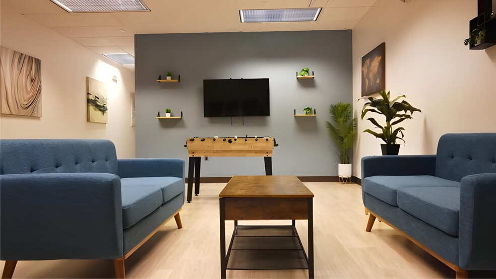 More Photos Of 901 Tower Dr, Troy Office For Lease