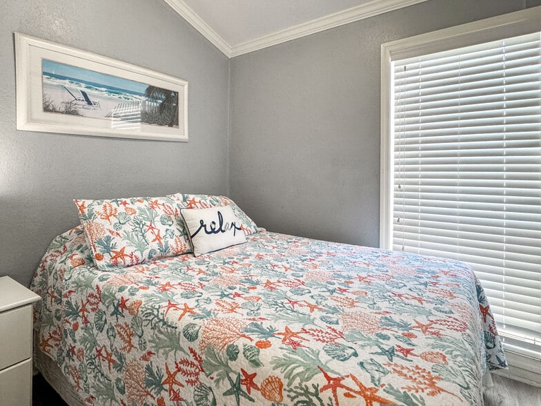 More Photos Of 309 Water St, Apalachicola Marina For Sale