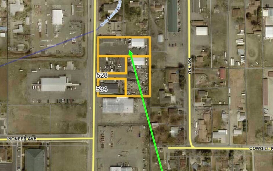 More Photos Of 528 Blackburn St, Cody Auto Repair For Sale