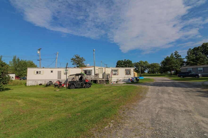 More Photos Of 11 Jameson Rd, Canton Manufactured Housing Mobile Home Park For Sale