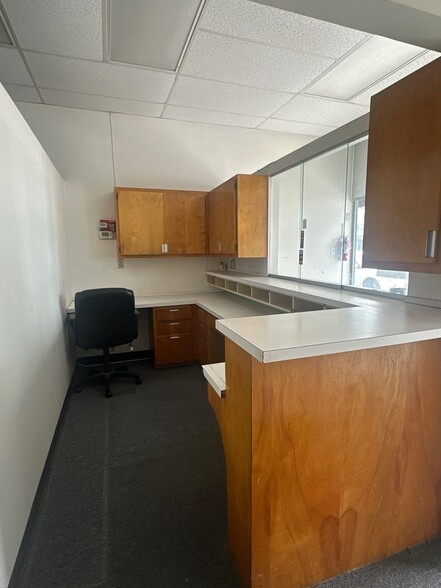 More Photos Of 127 E Garvey Ave, Monterey Park Storefront Retail Office For Lease