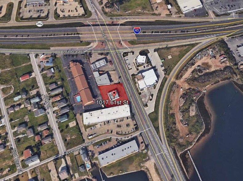 More Photos Of 1017 61st St, Galveston Restaurant For Sale