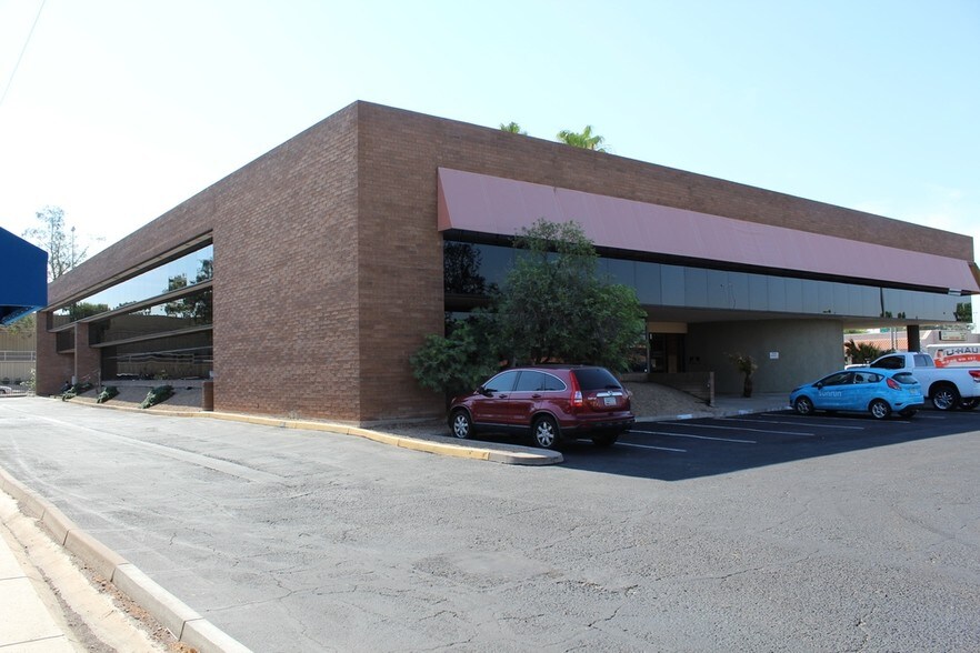 More Photos Of 1710 E Indian School Rd, Phoenix Medical For Sale