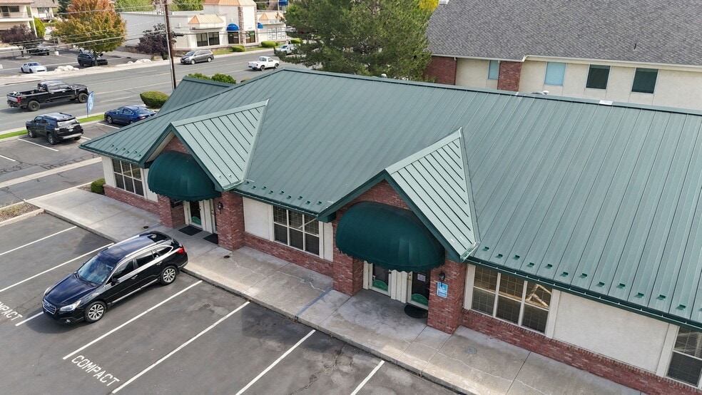 More Photos Of 1664 US Highway 395 N, Minden Office For Sale