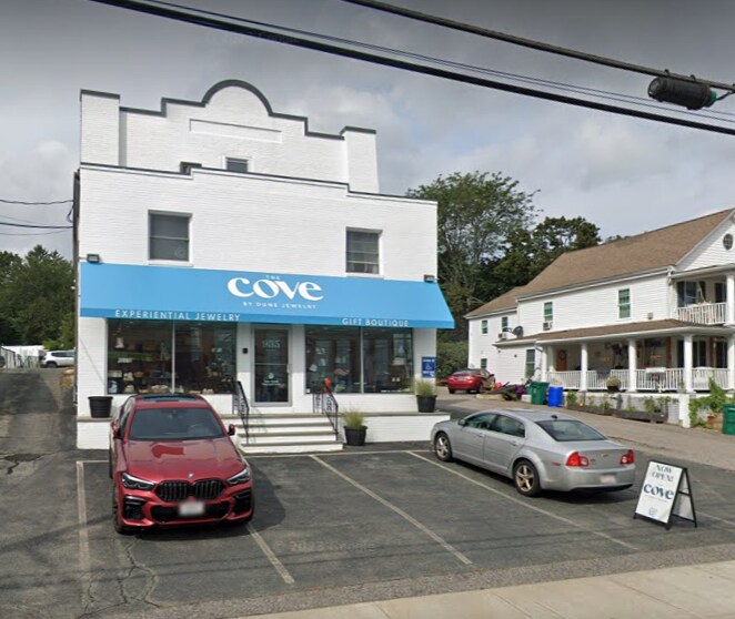 More Photos Of 935 Washington St, Norwood Coworking Space