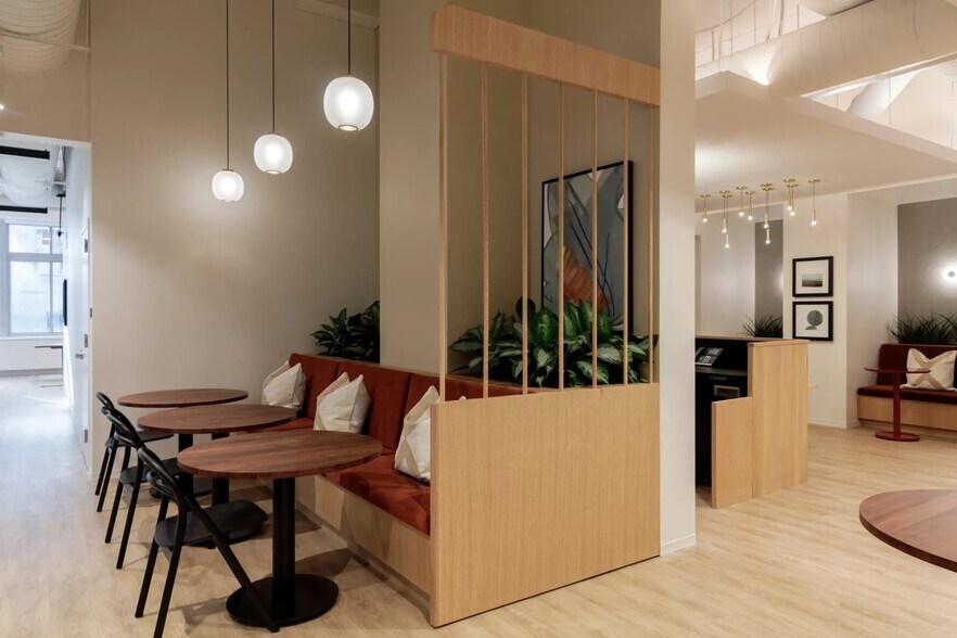 More Photos Of 776 6th Ave, New York Coworking Space