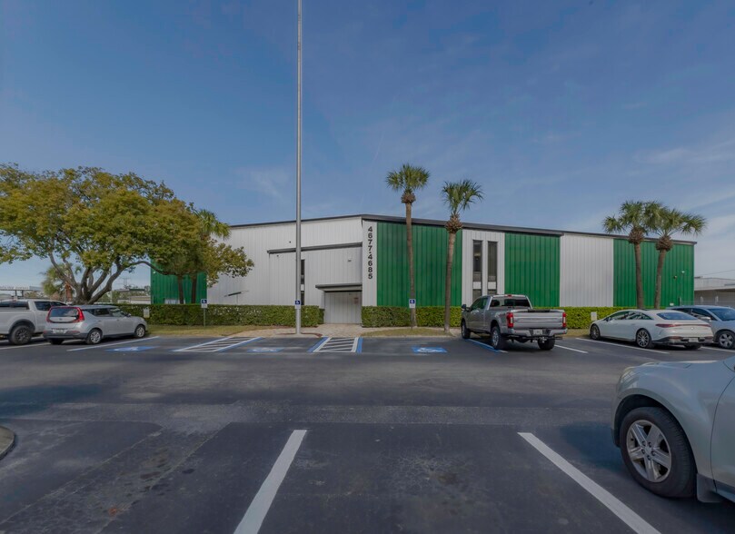 Primary Photo Of 4677 118th Ave N, Clearwater Manufacturing For Sale