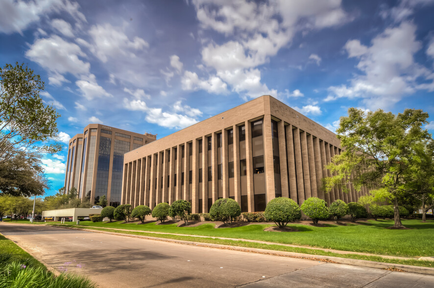 Primary Photo Of 13101 Northwest Fwy, Houston Office For Lease