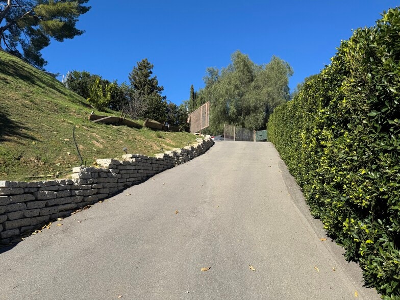More Photos Of 3 Ambar Dr, Woodland Hills Land For Sale