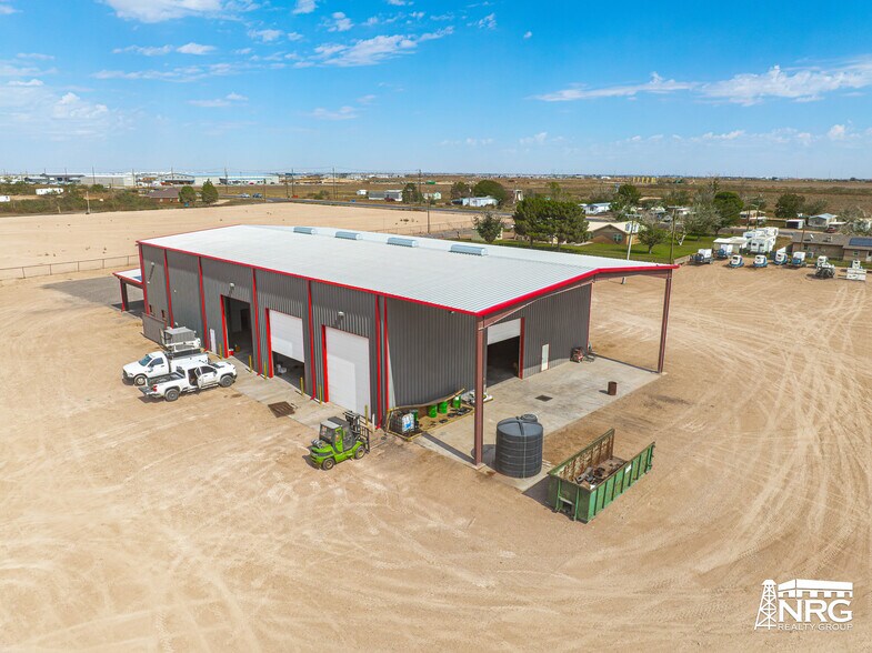 More Photos Of 5100 FM 715, Midland Warehouse For Sale