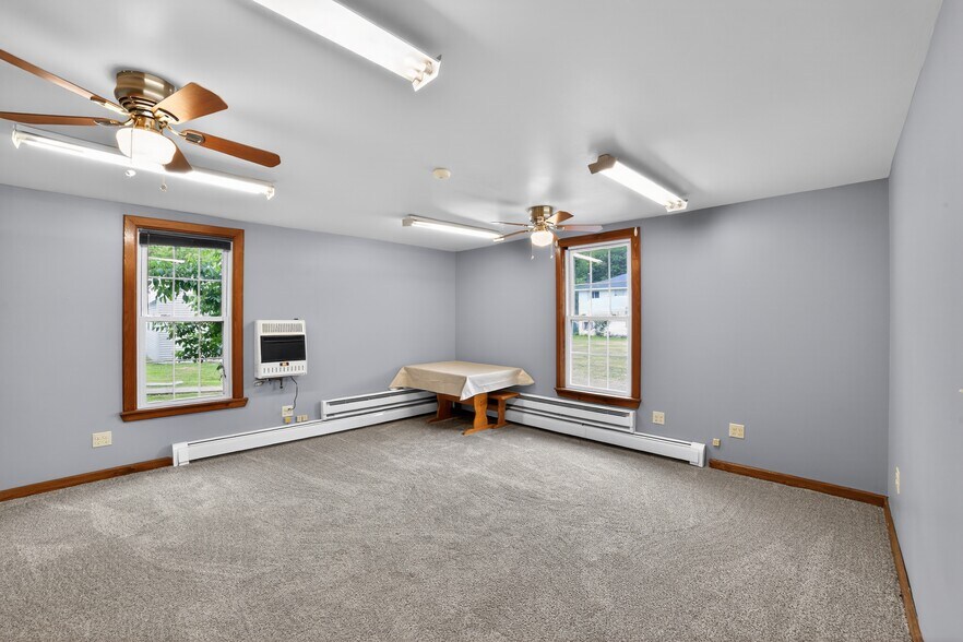 More Photos Of 464 Main St, New Milford Storefront Retail Office For Sale