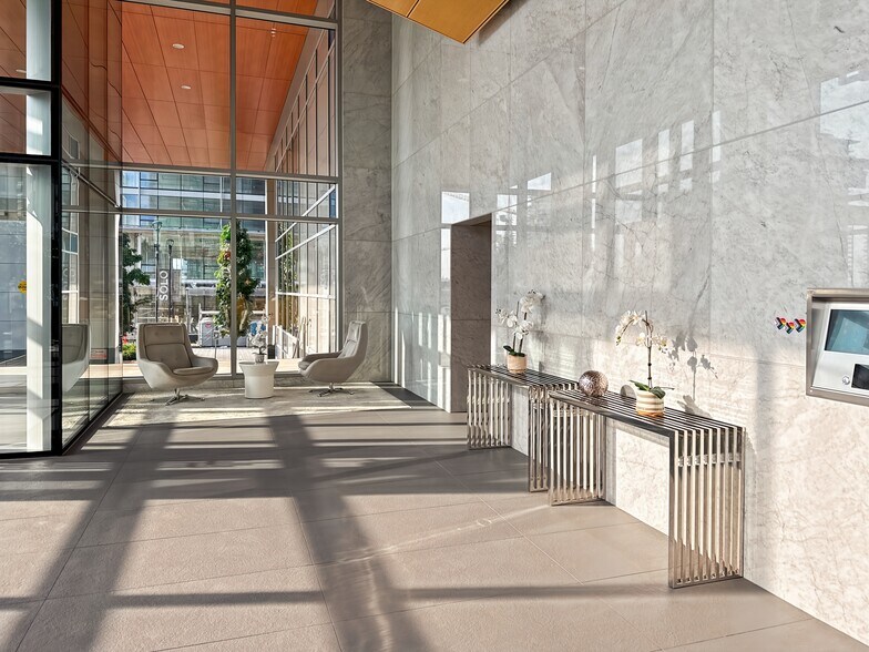 More Photos Of 4402 Skyline Dr, Burnaby Coworking Space