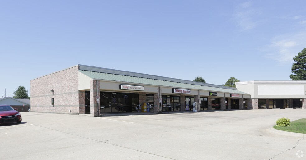 Primary Photo Of 2915 Ar-286 W, Conway Unknown For Lease