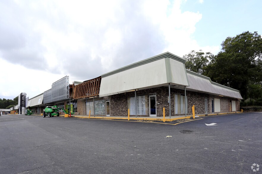 More Photos Of 5341 Dorchester Rd, North Charleston Unknown For Lease