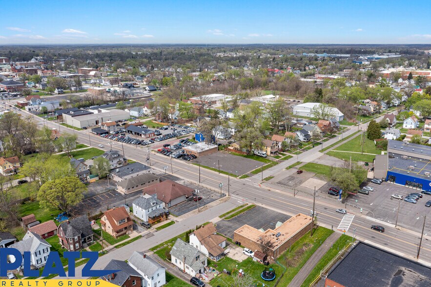 More Photos Of 1114 E Market St, Warren Medical For Sale