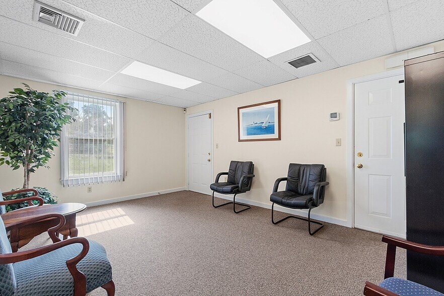 More Photos Of 233 Ayer Rd, Harvard Medical For Lease