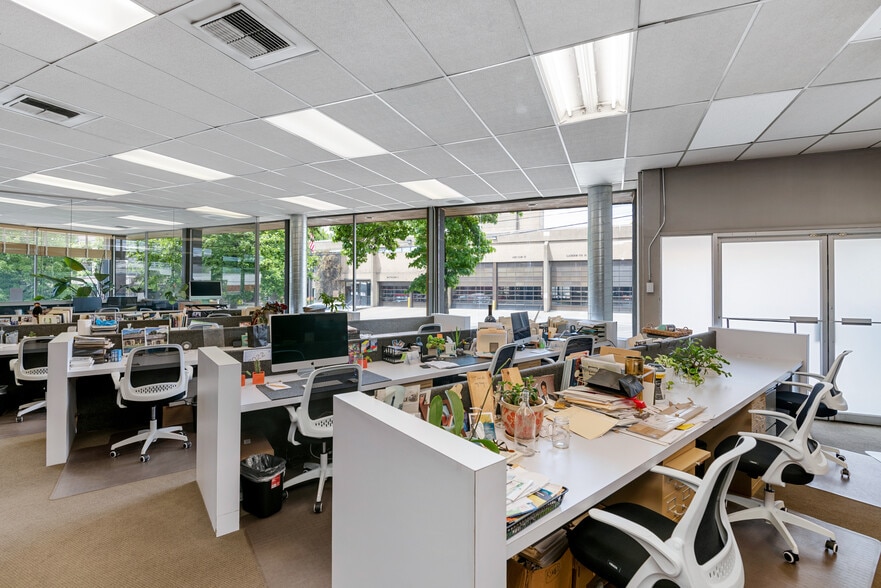 More Photos Of 1532 13th Ave, Seattle Office For Lease