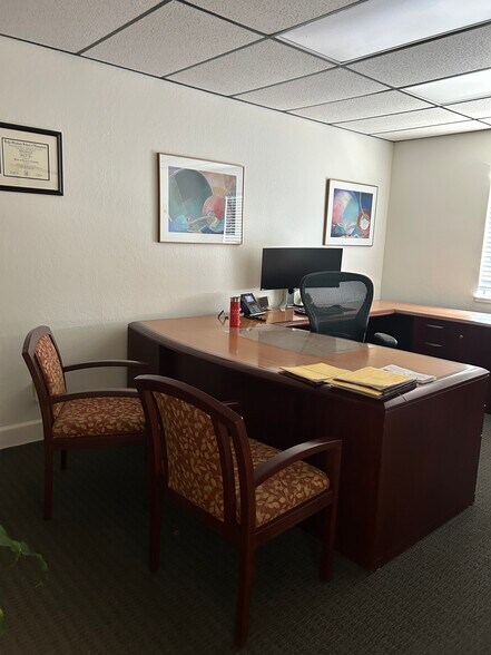 More Photos Of 561-563 Auto Center Dr, Watsonville Loft Creative Space For Lease