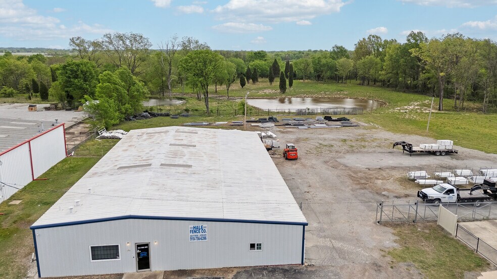 More Photos Of 4151 N Wood Dr, Okmulgee Service For Sale