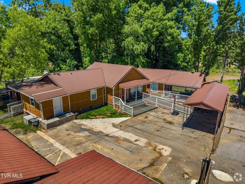 More Photos Of 3415 Tn-66, Rogersville Freestanding For Sale