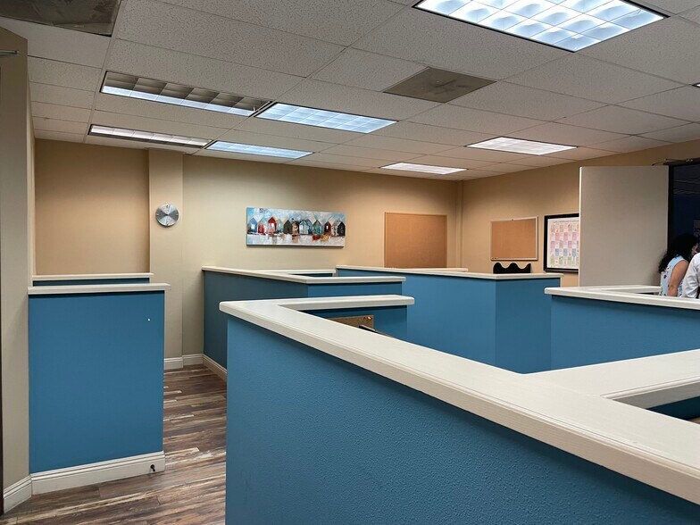 More Photos Of 7226 Sepulveda Blvd, Van Nuys Coworking Space