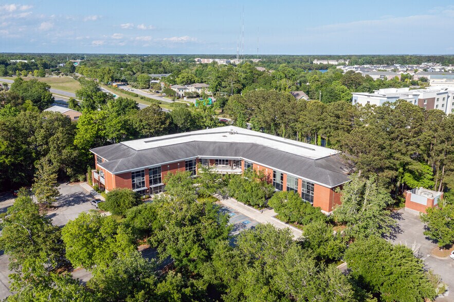 More Photos Of 1156 Bowman Rd, Mount Pleasant Medical For Lease